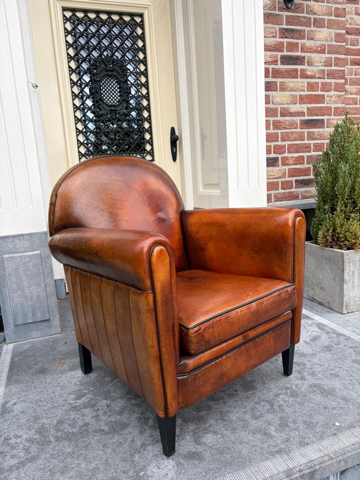 Schapen leren vintage fauteuil Mike lounge atelier, Ophalen, Gebruikt, Schapen leer landelijk stoer klassiek, 50 tot 75 cm