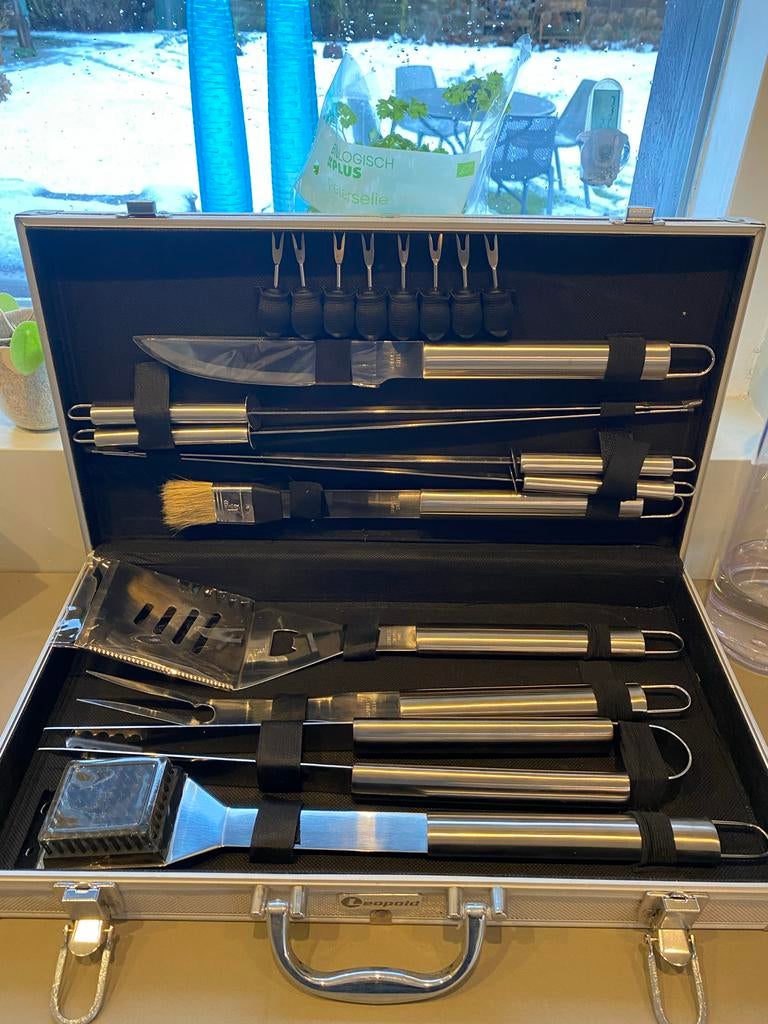 Complete RVS BBQ Gereedschap Set in Koffer, Ophalen of Verzenden, Zo goed als nieuw