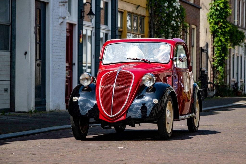 fiat 500 Topolino 1947, 540 kg, 4 cilinders, Handgeschakeld, Grijs