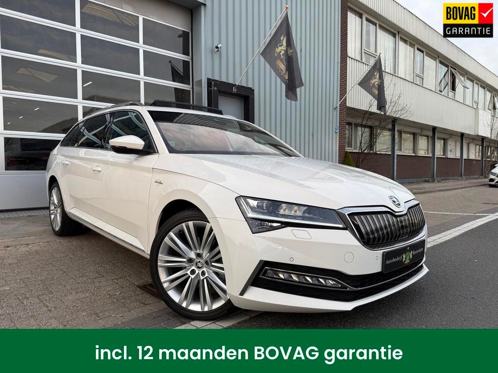 Skoda Superb Combi 1.4 TSI iV CAM/LMV19/NAVI/LEER/VIRTU/PANO, Auto's, Skoda, Bedrijf, Te koop, Superb, 360° camera, ABS, Adaptive Cruise Control