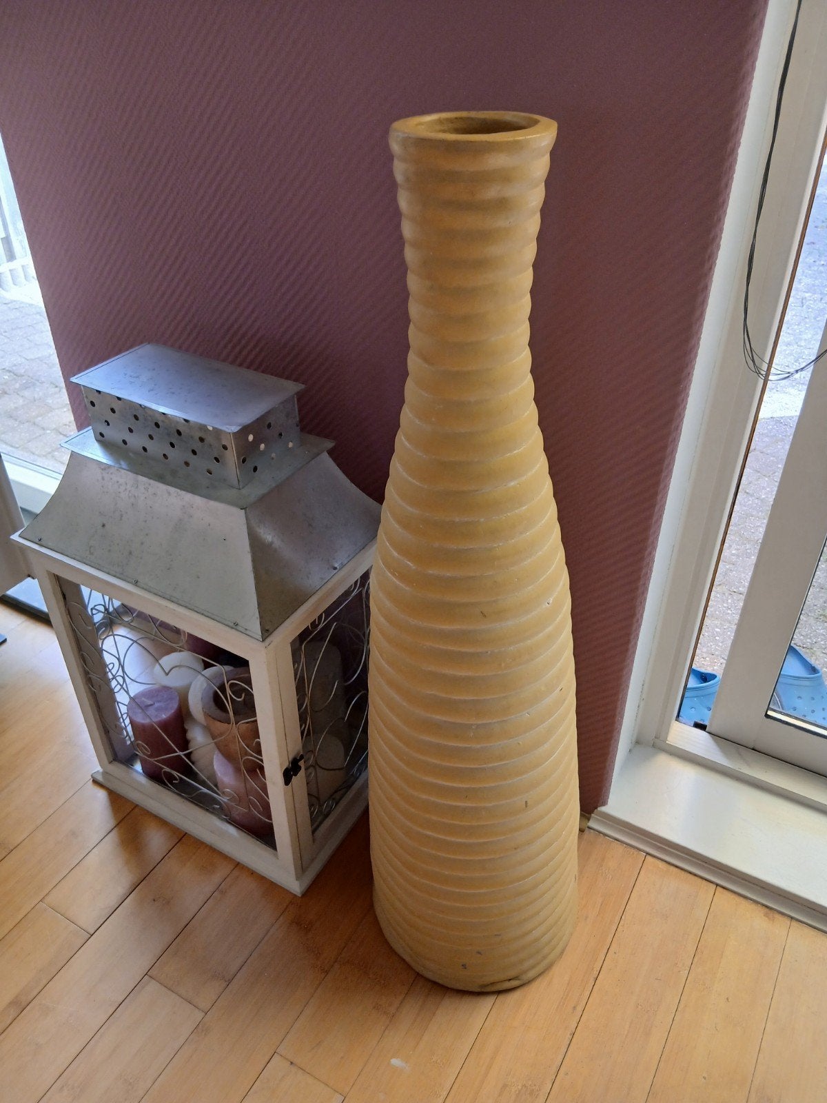 Hoge decoratieve vaas, 1 meter hoog, 10 cm diameter, Ophalen, Gebruikt, Overige kleuren, Overige materialen