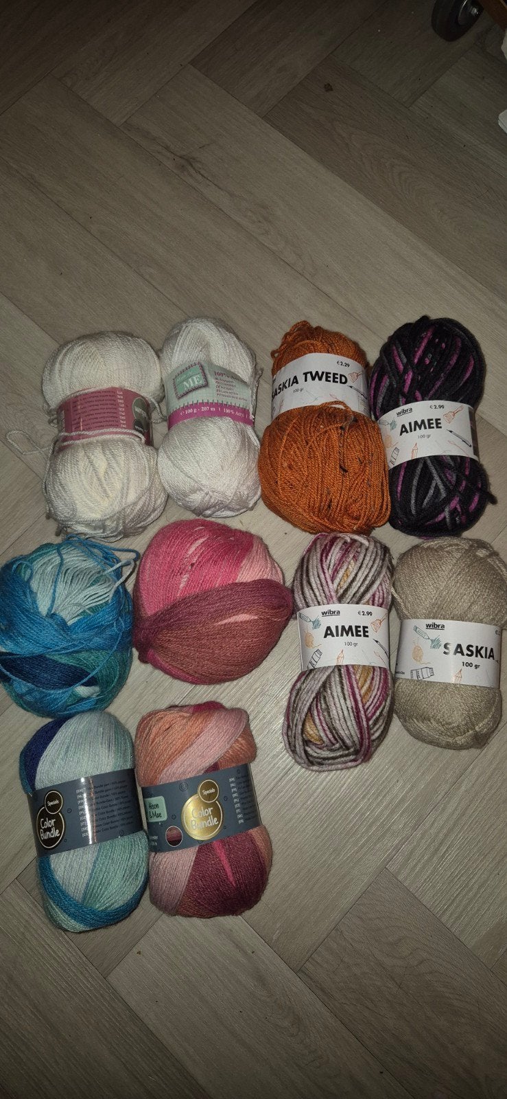 Diverse Wol en Garen Bundel - Breien & Haken, Hobby en Vrije tijd, Ophalen of Verzenden, Zo goed als nieuw, Breien of Haken, Wol of Garen