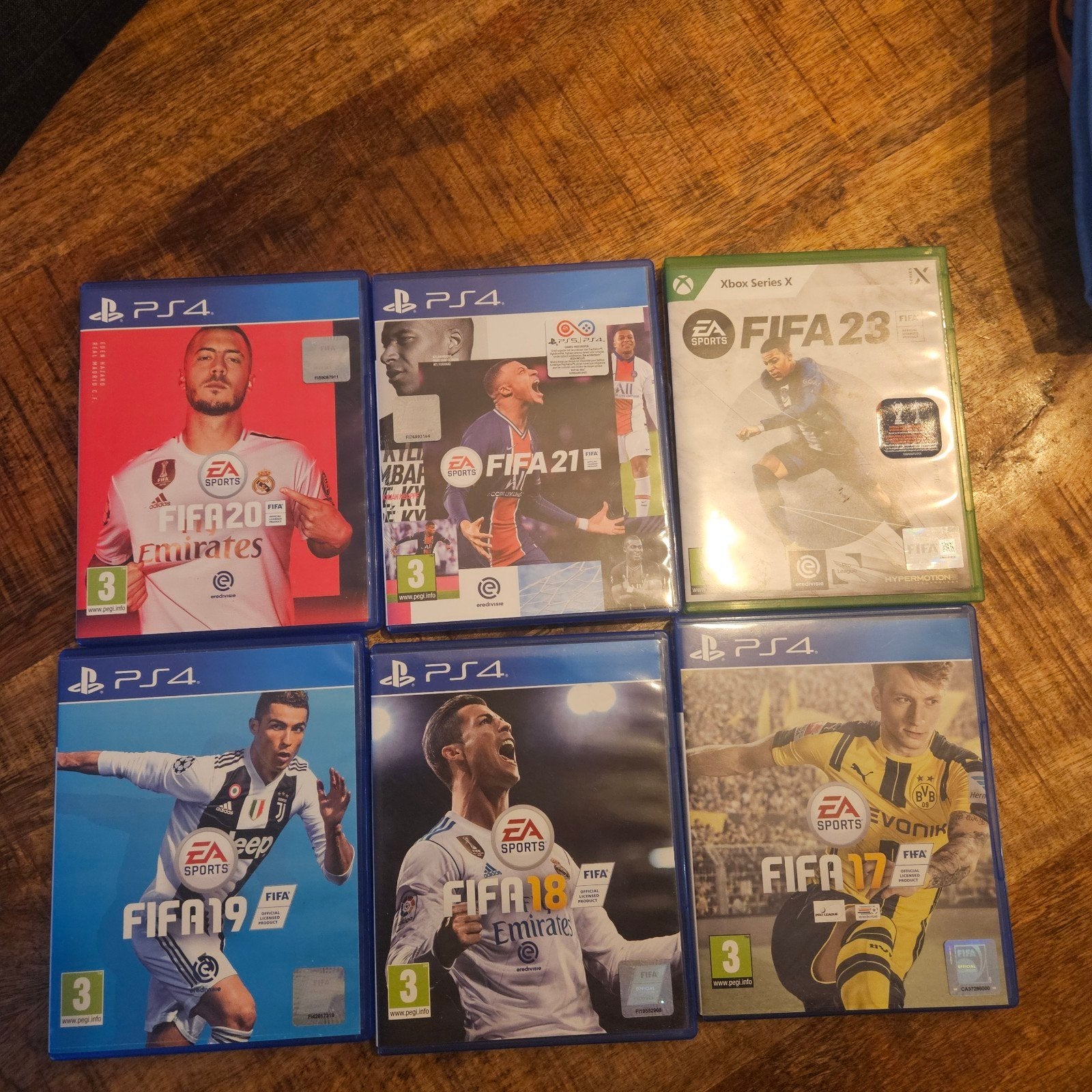 FIFA games voor PS4 en Xbox Series X - Diverse edities, Ophalen, Gebruikt, Eén computer, Sport