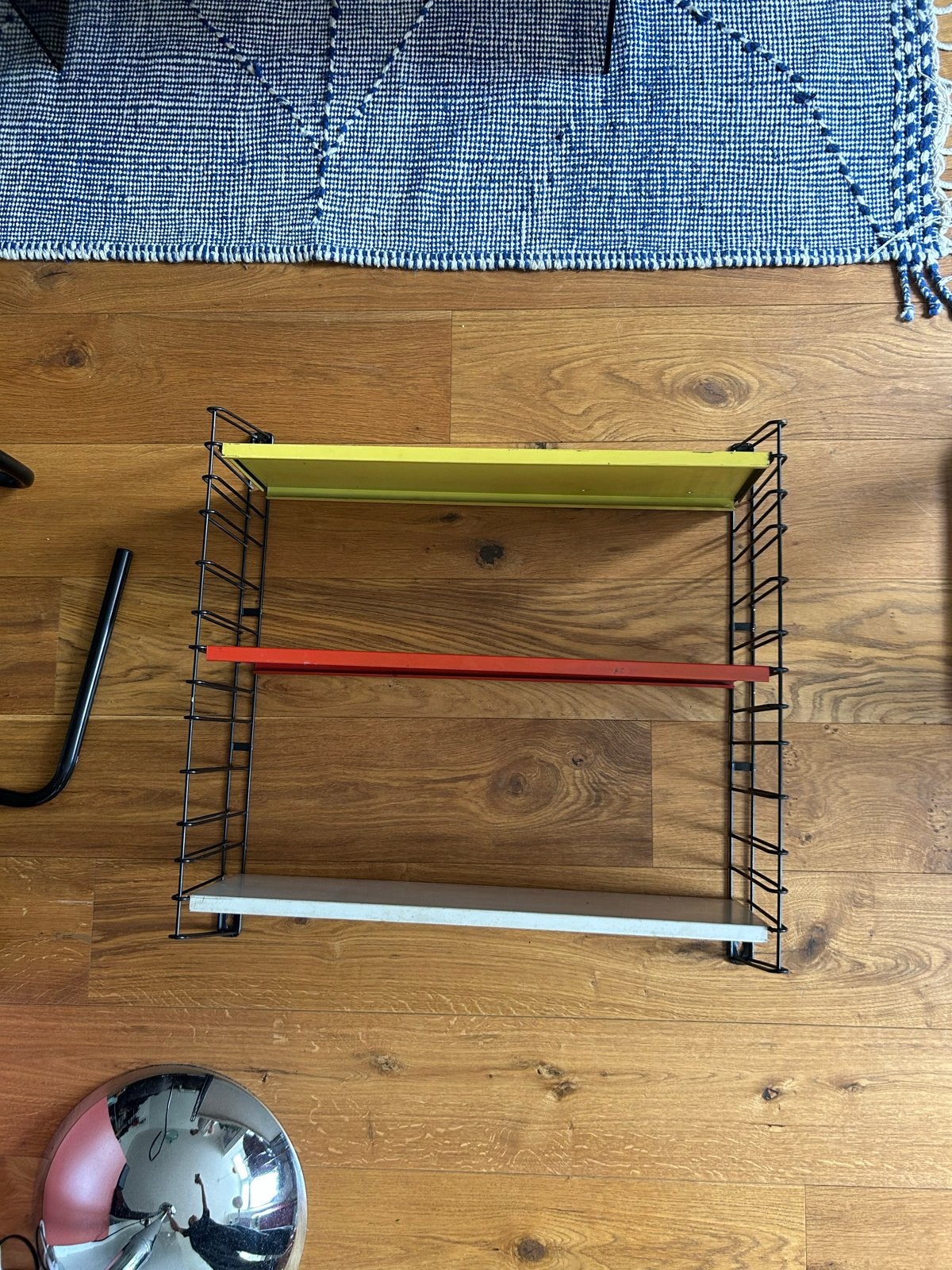 Vintage Tomado Holland Wandrek - Kleurrijk en Functioneel, Huis en Inrichting, Met plank(en), Gebruikt, Minder dan 100 cm, Metaal