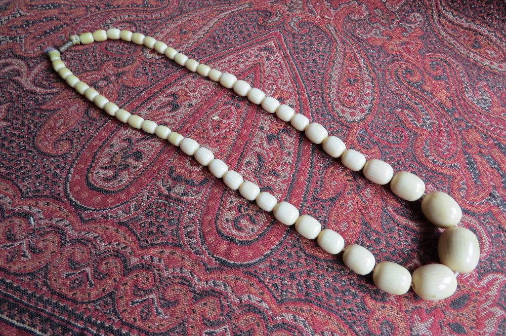 antieke Celluloid hals ketting, Ophalen of Verzenden, Overige materialen, Ketting