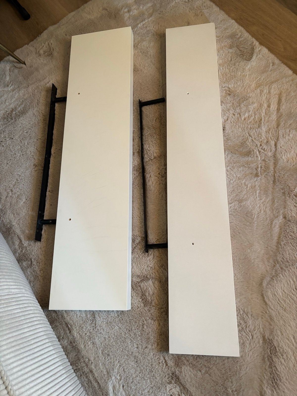 2 witte Ikea wandplanken met blinde bevestiging, Ophalen, Gebruikt