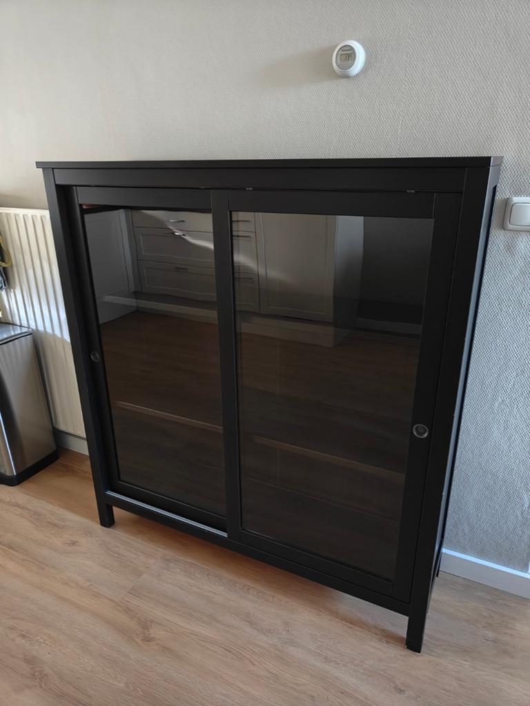 Nette vitrinekast, Ophalen, Gebruikt, 100 tot 150 cm, 25 tot 50 cm