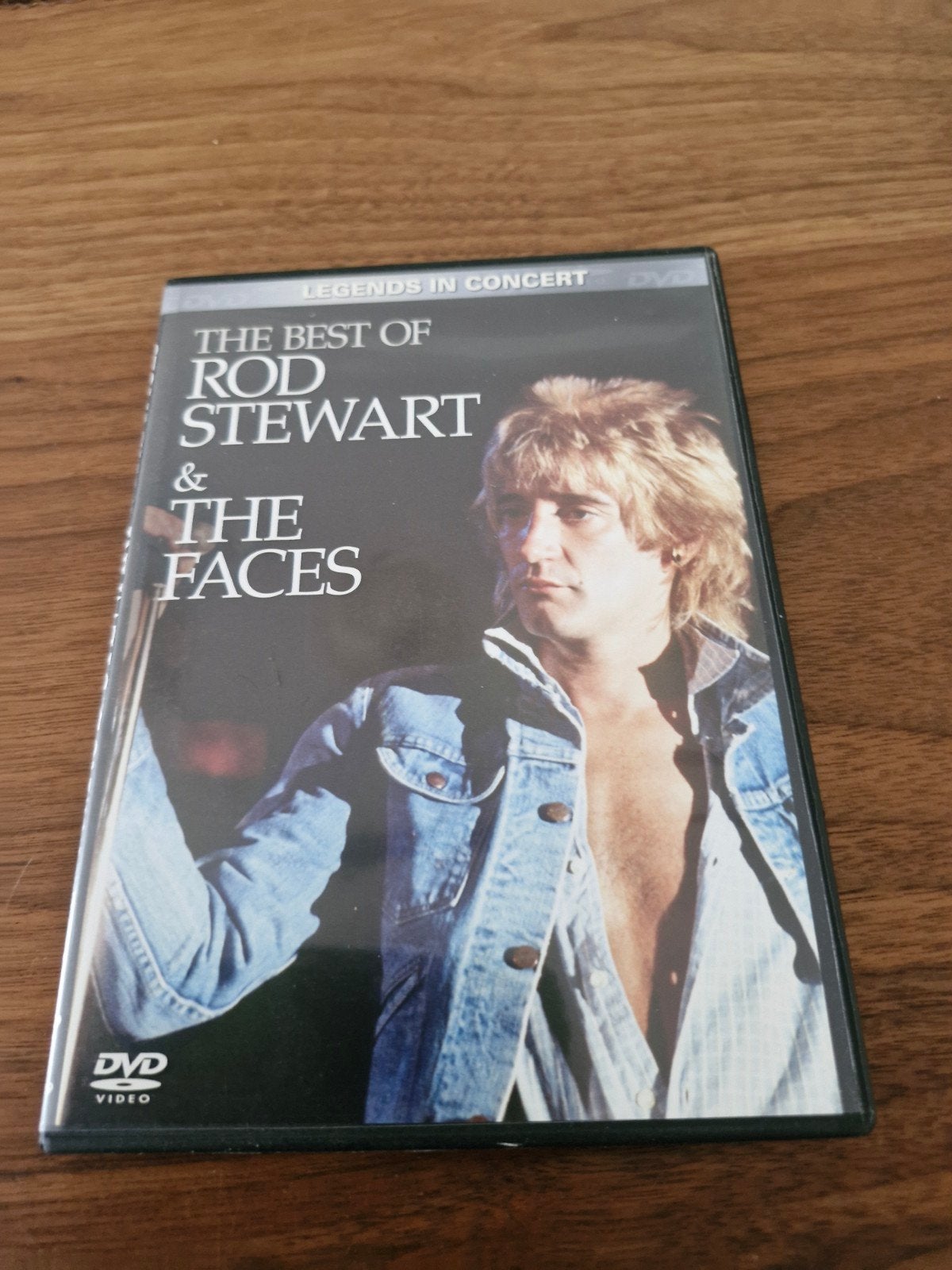 Rod Stewart & The Faces -The Best Of (Legends in Concert) DV, Alle leeftijden, Inclusief doosje, Ophalen of Verzenden, Concert