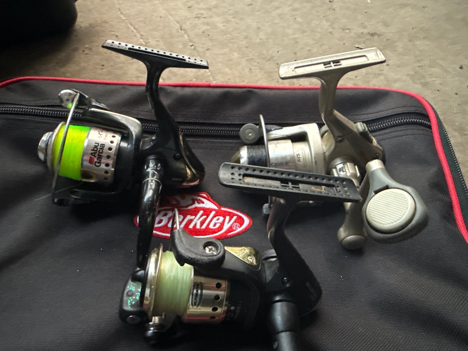 3 Werpmolens: Dam Quick Ultimate, Beldera 500 en Abu Garcia, Ophalen of Verzenden, Gebruikt, Molen