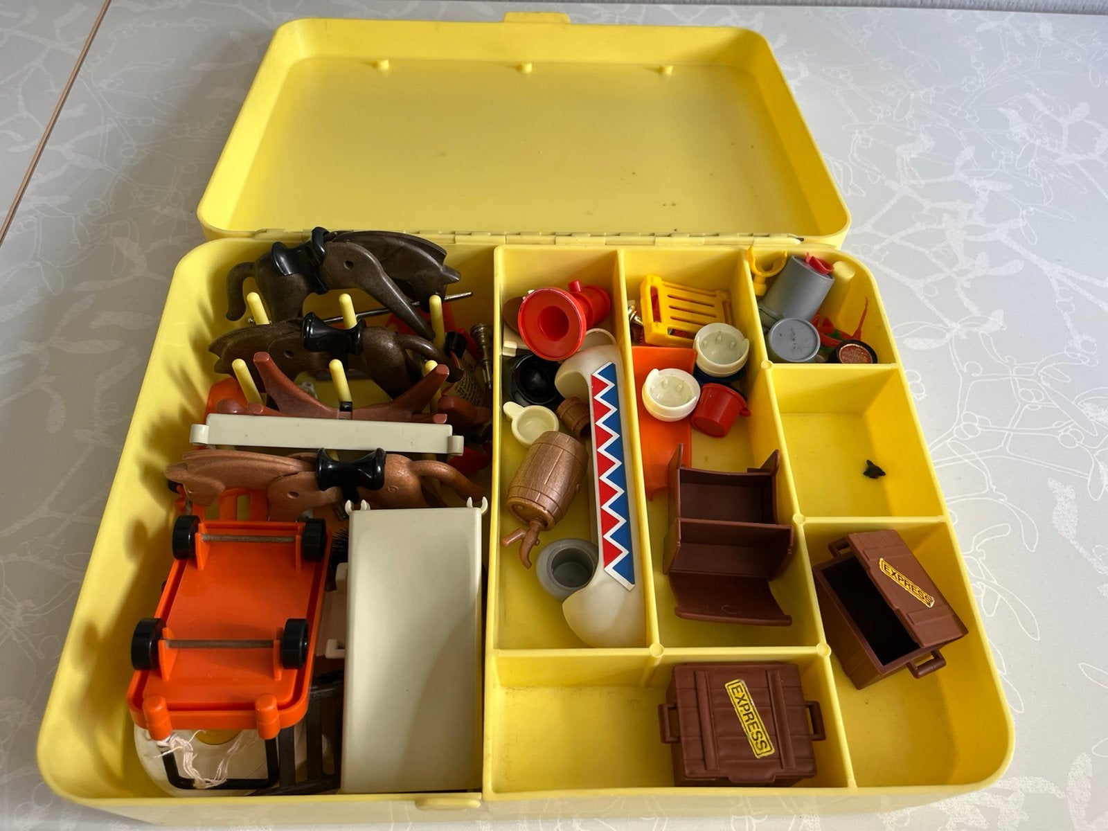 Playmobil playmobiel doos met inhoud, Ophalen of Verzenden, Gebruikt