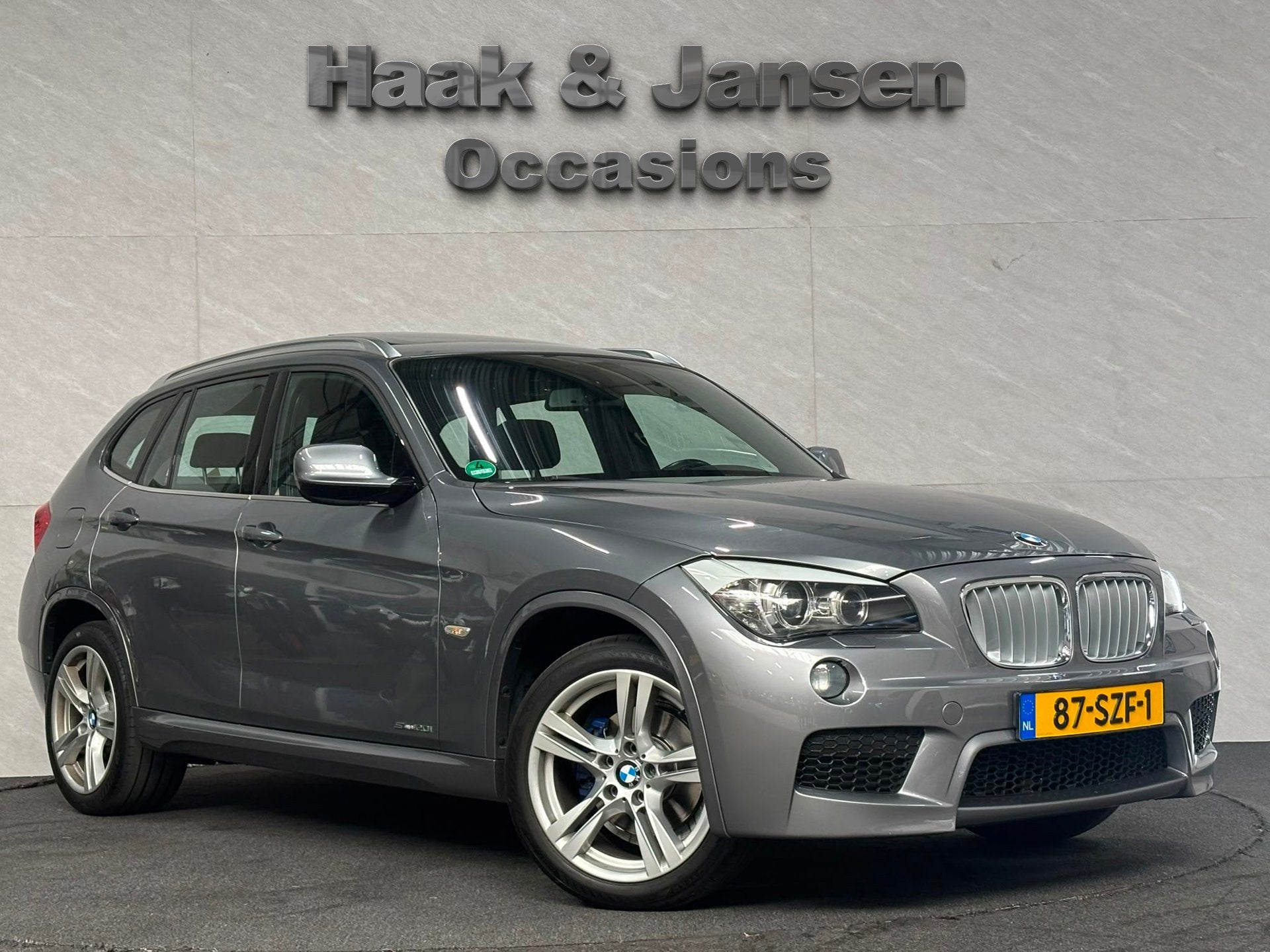 BMW X1 SDrive20i Business - Pano - Navi - Cruise - M Sport, Euro 5, Achterwielaandrijving, 4 cilinders, 184 pk