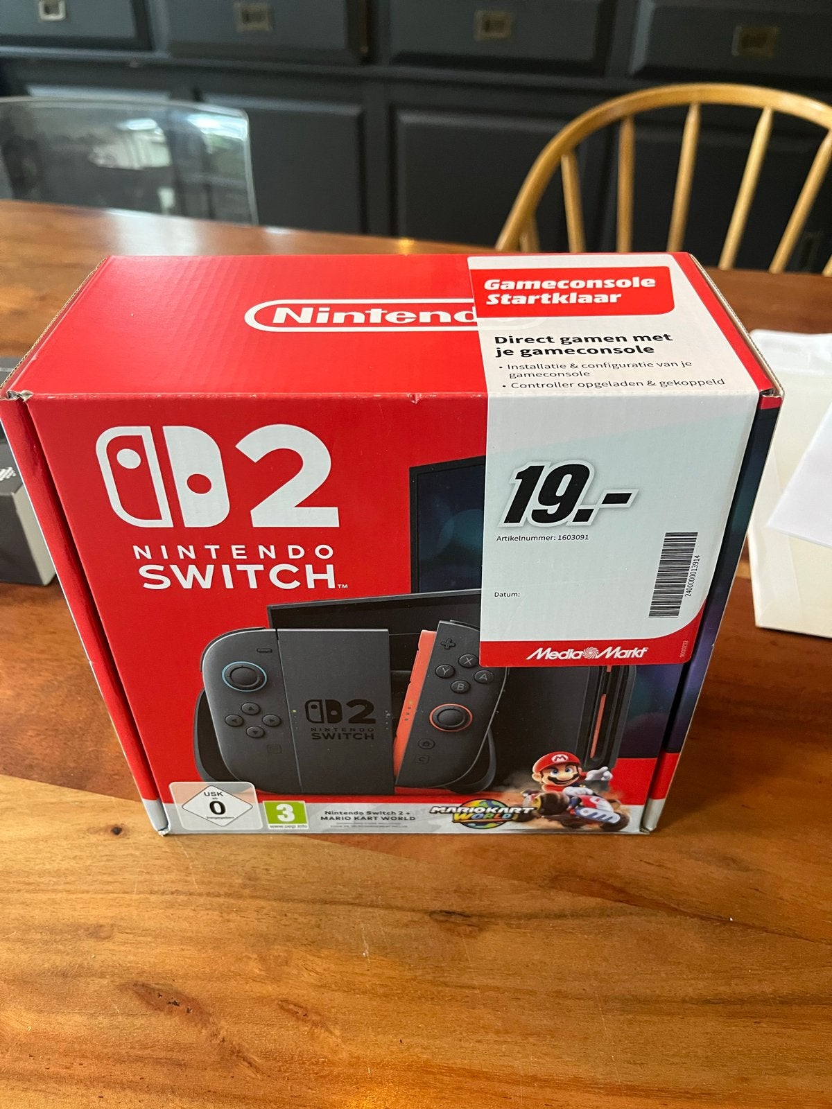 Nintendo Switch 256GB met Mario Kart en Super Smash Bros, Spelcomputers en Games, Spelcomputers | Nintendo Switch, Met games, Met 2 controllers