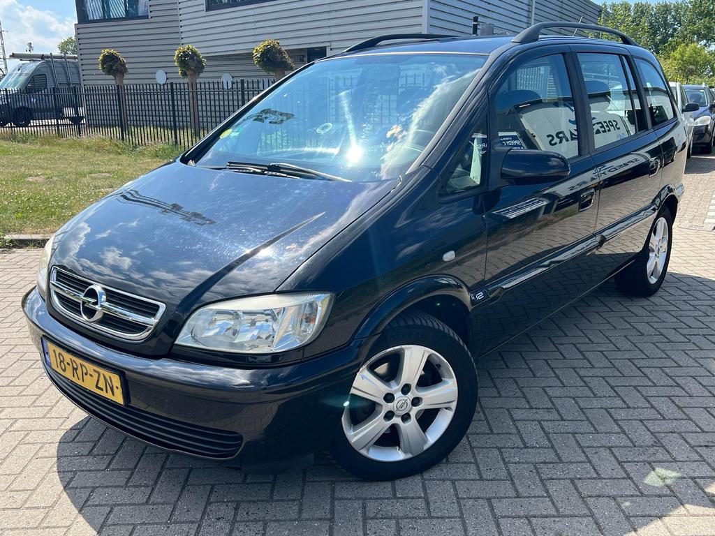 Opel Zafira 1.8 16V 2005 7Persoons Airco Trekhaak, Auto's, Opel, Zwart, 4 cilinders, Zwart, Origineel Nederlands