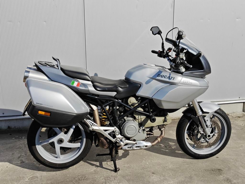Ducati Multistrada 1000DS, Motoren, 2 cilinders, Gebruikt, Particulier, Toermotor
