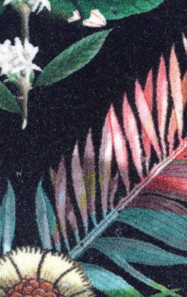 Christian Lacroix tapijt Feather park NIEUW, Huis en Inrichting, Stoffering | Tapijten en Kleden, Ophalen, Nieuw, Rechthoekig