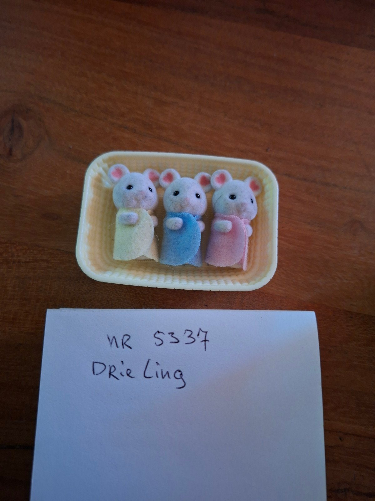 Sylvanian families 3 ling, Ophalen, Zo goed als nieuw, Poppenhuis
