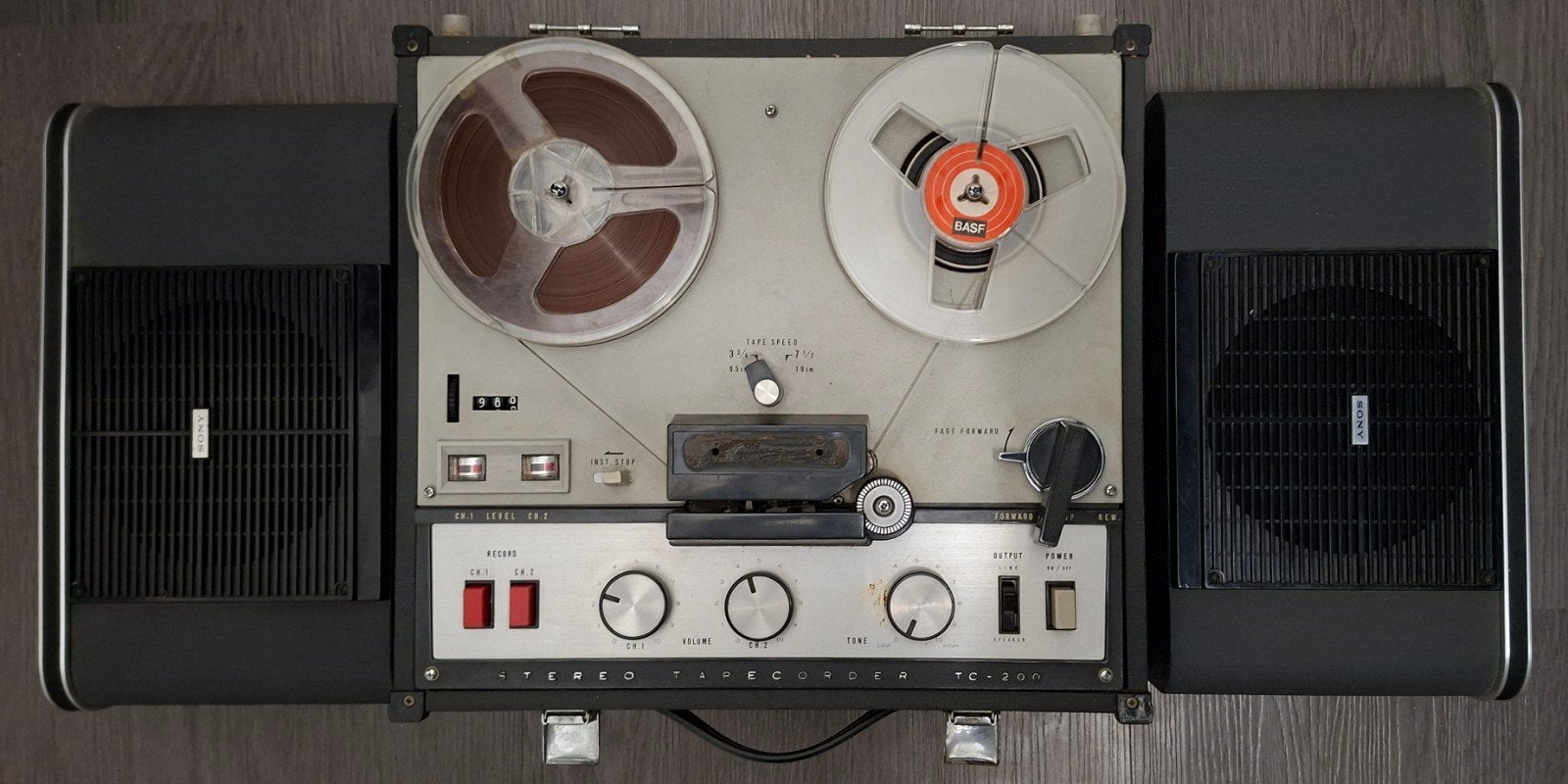 Sony Bandrecorder TC-200 met speakers en banden, Ophalen of Verzenden, Bandrecorder, Met banden