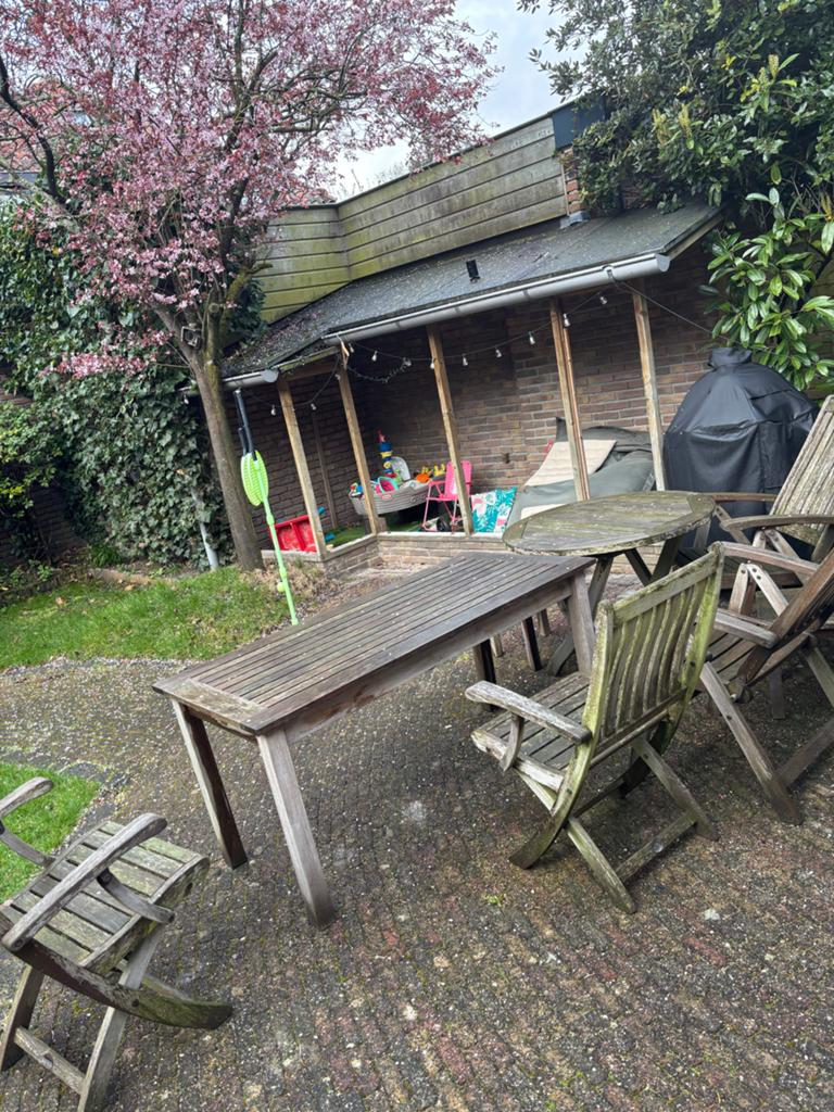 Gratis afdakje met houten palen, Ophalen, Zo goed als nieuw, Overige typen