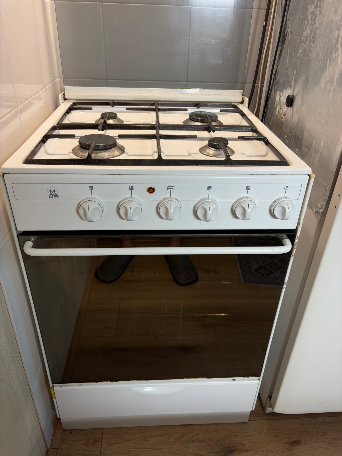 Etna Vrijstaand Gasfornuis met Oven - Wit, Ophalen, Gebruikt, 4 kookzones, Gas