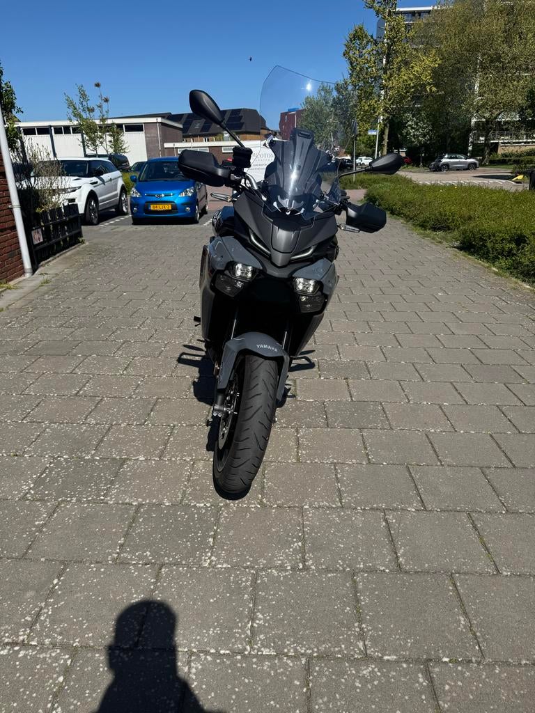 Yamaha Tracer 9 - met Akrapovic 2025 2100KM! GARANTIE, Motoren, Motoren | Yamaha, Motorrijbewijs A, Gebruikt, 3 cilinders, Particulier