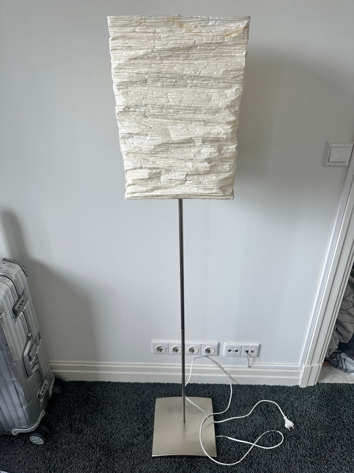 Moderne staande lamp met papieren kap, Ophalen, Gebruikt, E27 (groot), Metaal