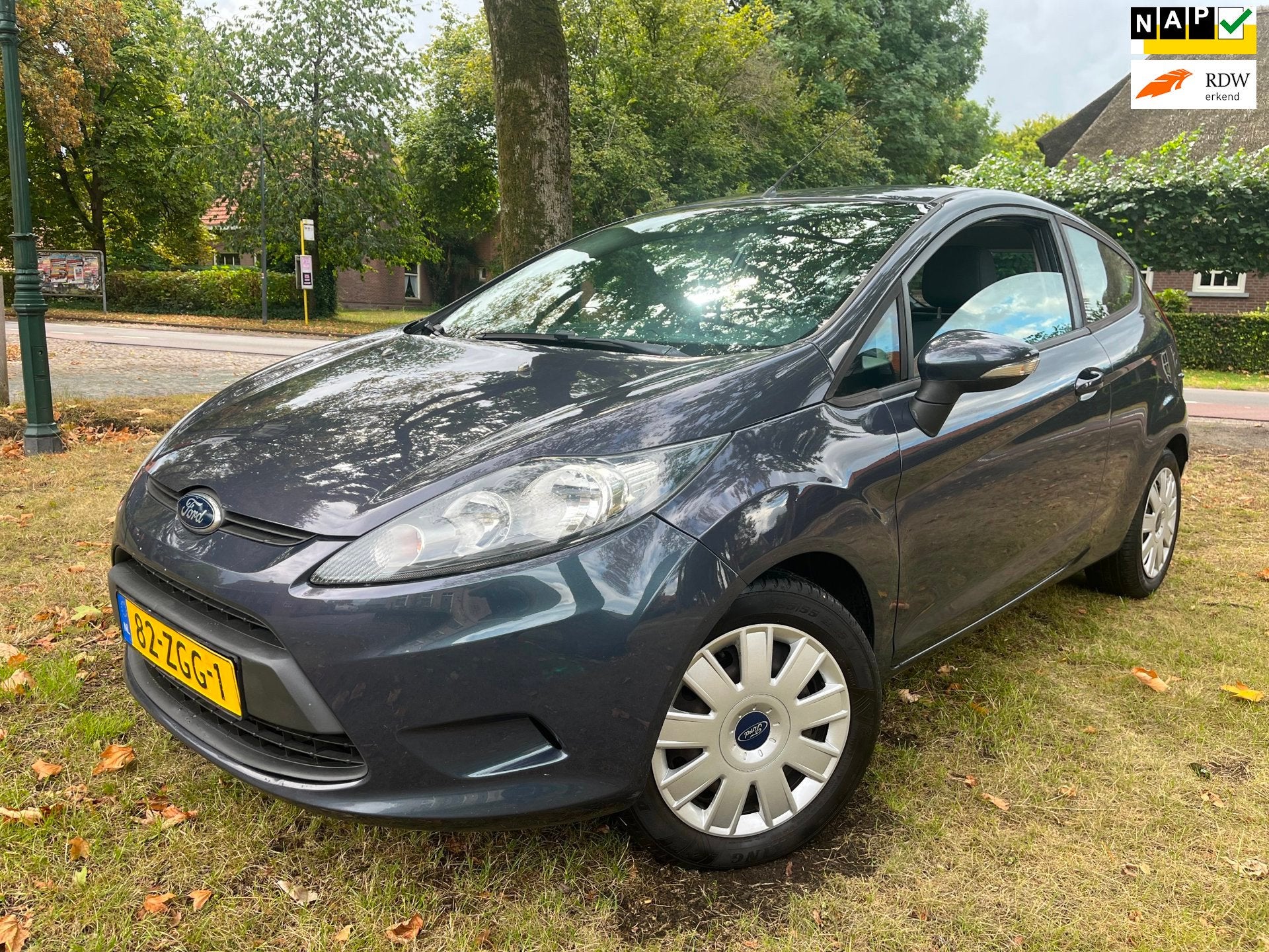 Ford Fiesta 1.25 Champion ORG NL / APK 15-08-2027, Voorwielaandrijving, Euro 5, Stof, Gebruikt