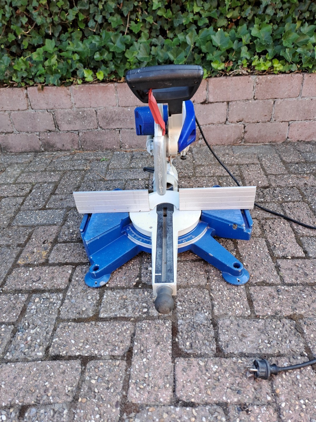 Metabo afkortzaag - Z.G.A.N. met nieuw HBM zaagblad, Ophalen, 70 mm of meer, Zo goed als nieuw, Afkortzaag