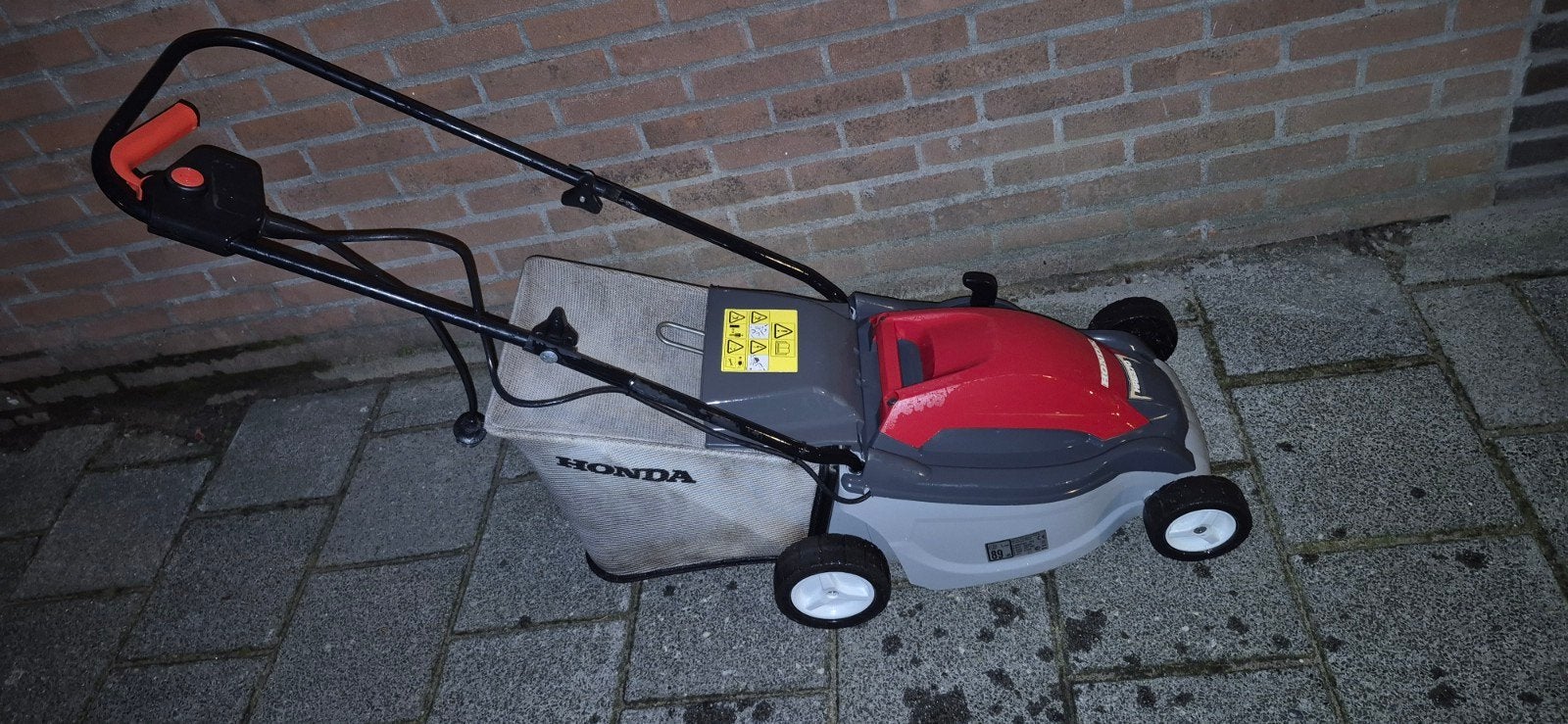 Honda elektrische grasmaaier met opvangbak., Ophalen, Cirkelmaaier, Honda, Gebruikt