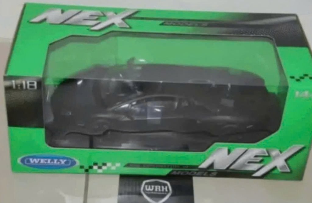 1:18 LAMBORGHINI AVENTADOR matt black Welly NEX in doos WRH, Hobby en Vrije tijd, Verzenden, Zo goed als nieuw, Auto, Welly