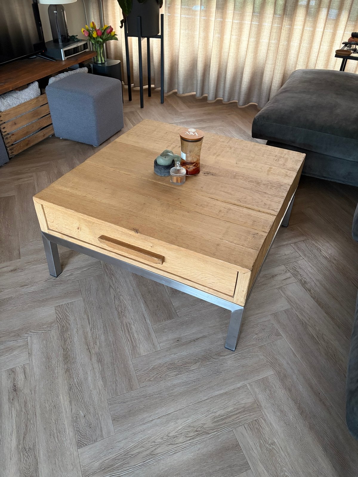Salontafel 90x90x43 cm met lade - Steigerhout en Metaal, Huis en Inrichting, Ophalen, Gebruikt, 50 tot 100 cm, 5 – 50
