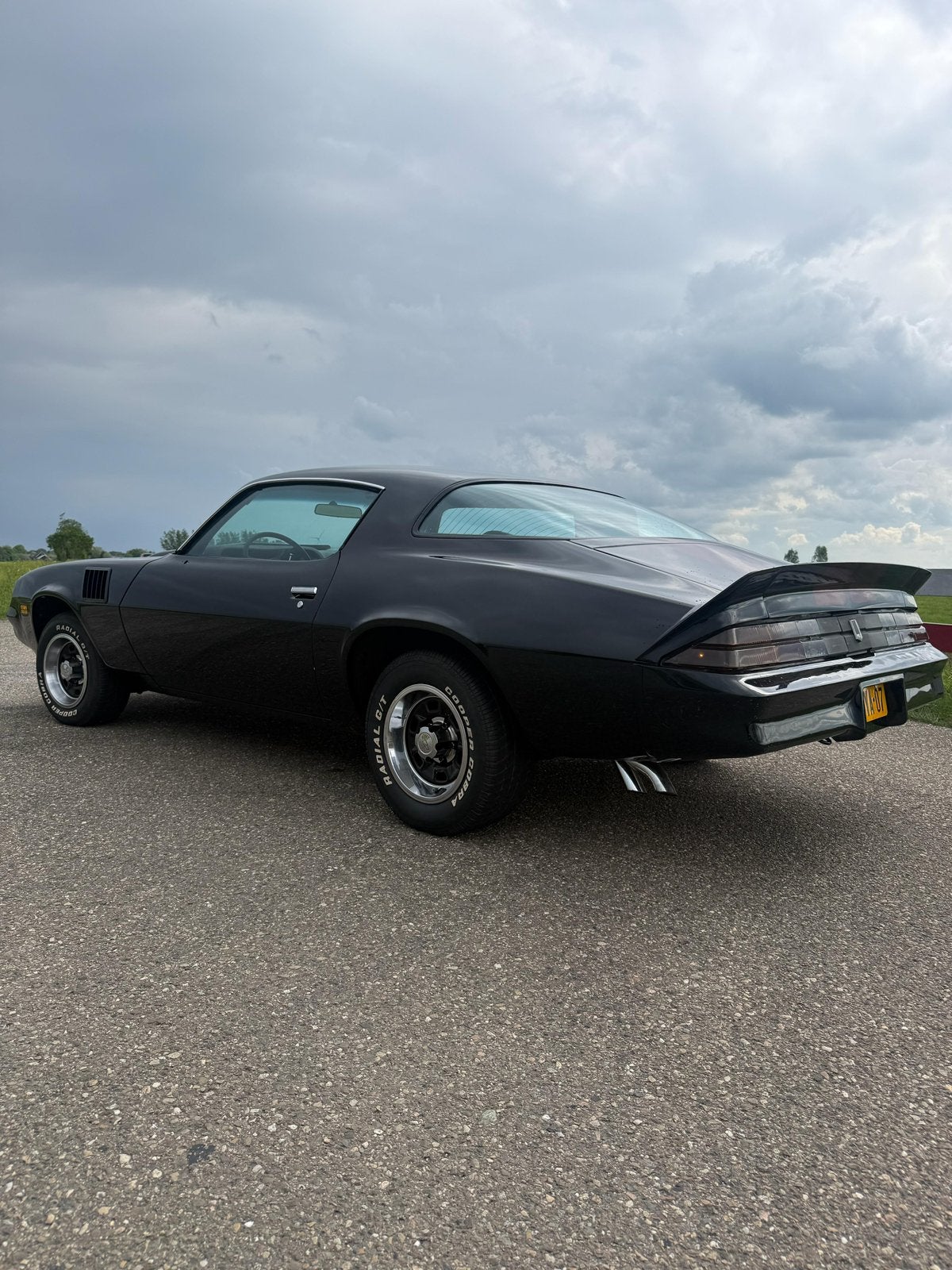 Chevrolet camaro z28, Auto's, Oldtimers, Bedrijf, Chevrolet, Benzine, Automaat, Zwart, Zwart, Stof, Achterwielaandrijving, Ophalen