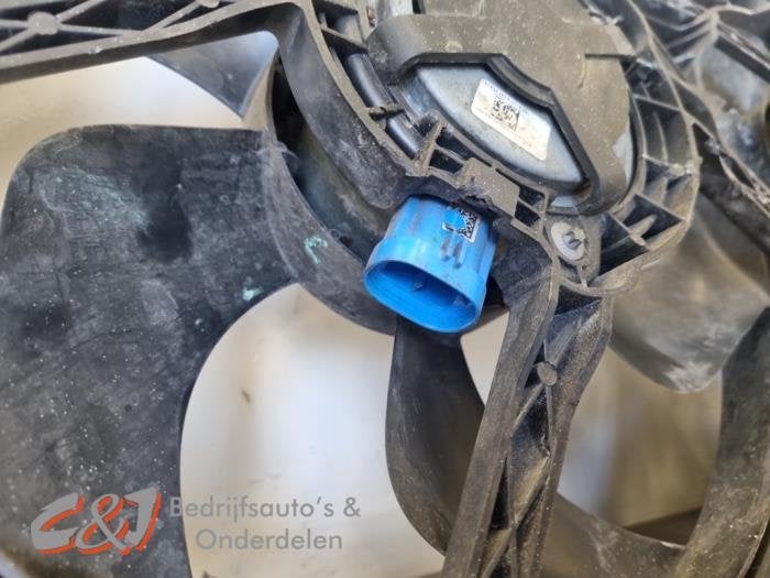 Koelvin van een Renault Trafic, Auto-onderdelen, Gebruikt, -, Renault, -