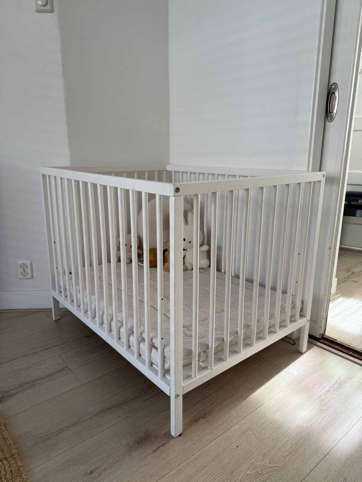 Box baby inclusief matras en boxkleed, Ophalen, Zo goed als nieuw, Vierkant, Boxkleed