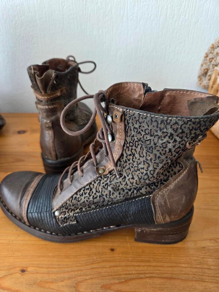 Clocharme aparte Italiaanse stoere veterlaarsjes maat 38, Verzenden, Zwart, Lage of Enkellaarzen, Clocharme
