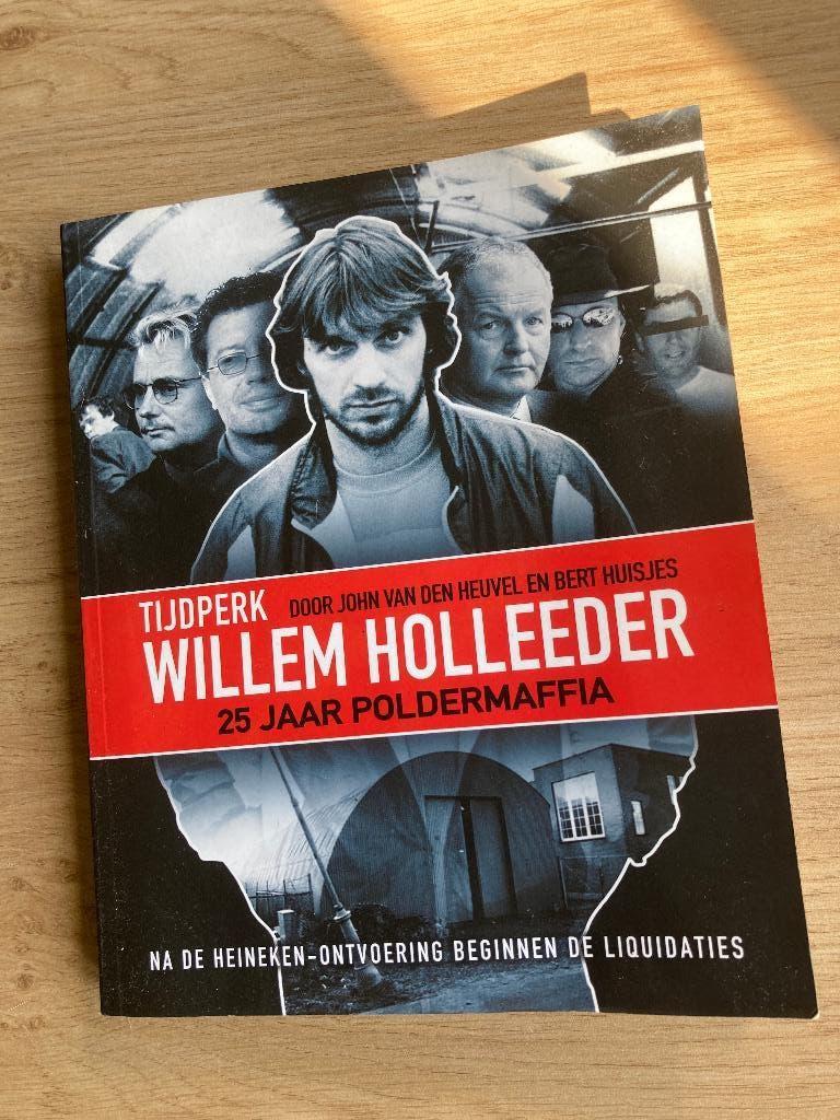 Boek John van den Heuvel en Bert Huisjes, Boeken, Ophalen of Verzenden, Gelezen
