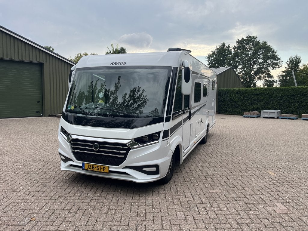 Caravans And Camping Knaus
