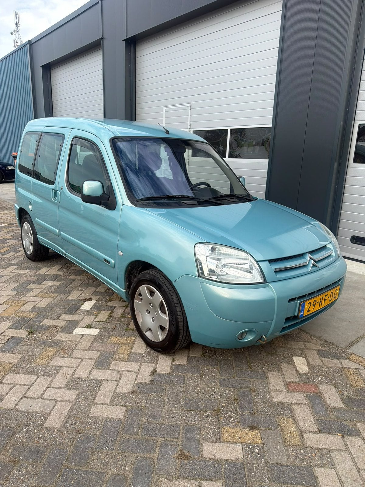 Citroën Berlingo 1.6 I 16V 2005 Blauw, Auto's, Voorwielaandrijving, 4 cilinders, Handgeschakeld, 108 pk