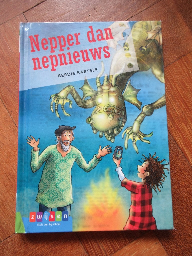 Toneellezen : Nepper dan nepnieuws  Avi E6+, Boeken, Ophalen of Verzenden, Gelezen, Fictie algemeen
