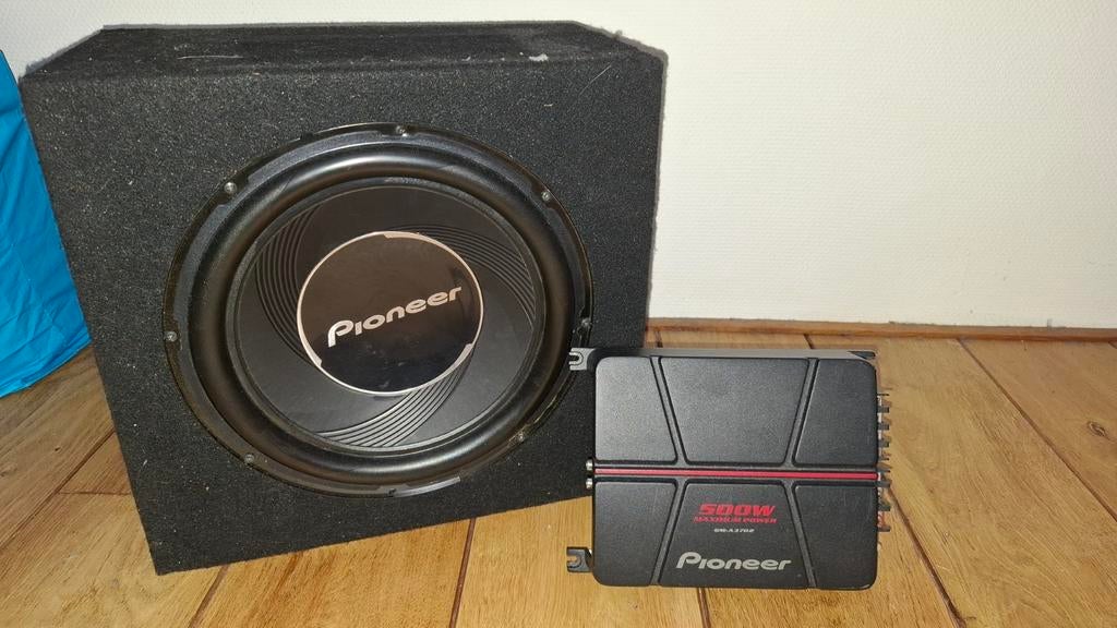Pioneer subwoofer met versterker, Audio, Tv en Foto, Versterkers en Receivers, Ophalen, Pioneer, 120 watt of meer, Gebruikt