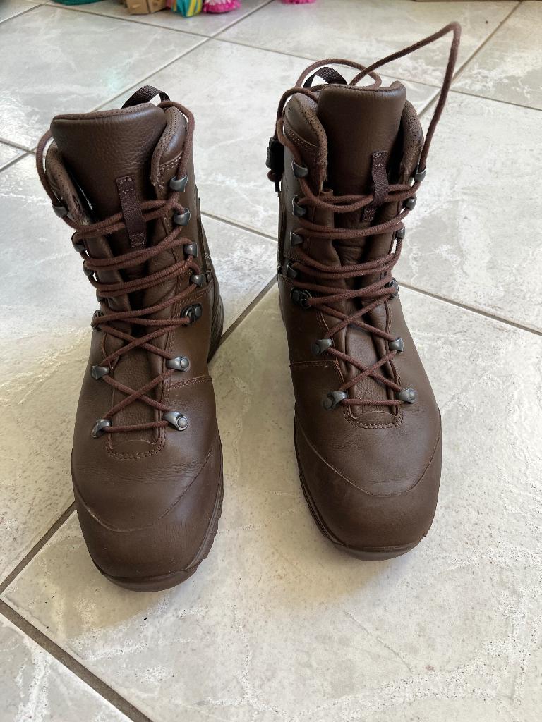 Nieuw paar HAIX Mondo wandelschoenen maat 280M. 44, Verzenden, Nieuw, Schoenen