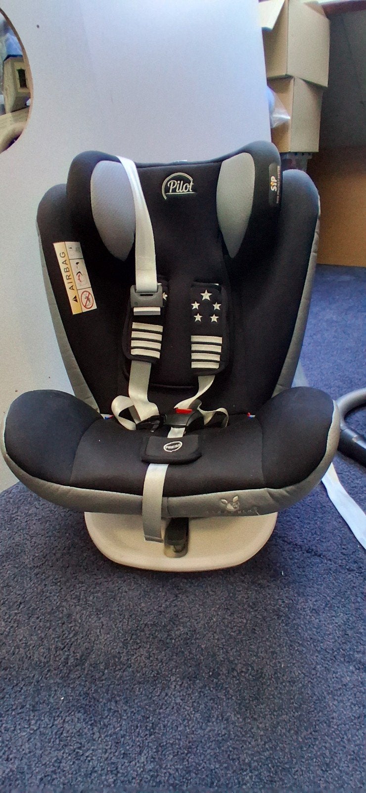 Pilot autostoel 0-36 kg met Isofix en zijbescherming, Autogordel of Isofix, Gebruikt, Verstelbare rugleuning, 0 t/m 13 kg