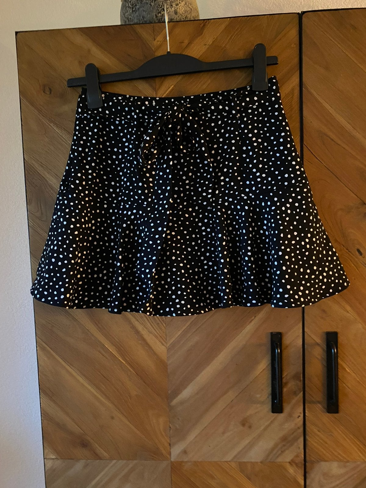Zgan. Mooie rok van Stradivarius. Maat M, Maat 38/40 (M), Ophalen of Verzenden, Zo goed als nieuw, Stradivarius