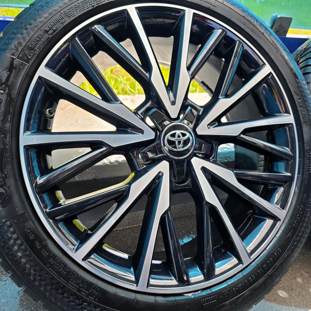 Origineel Toyota Yaris Cross winterset 215-50-18 TPMS, Auto-onderdelen, Ophalen, 18 inch, Dewielbasis@outlook.com, Toyota