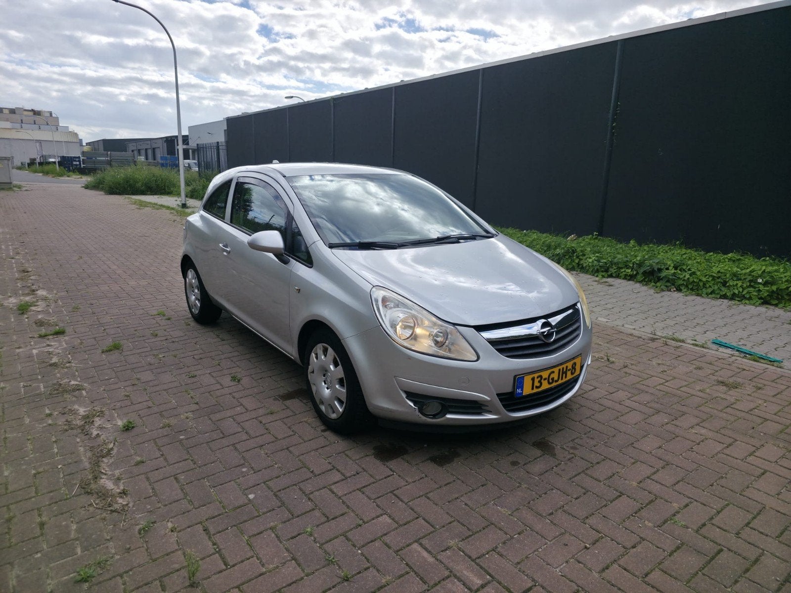 Opel Corsa 1.2 16V 3D WR 2008 Grijs, Auto's, Opel, Voorwielaandrijving, 40 €/maand, 1229 cc, Origineel Nederlands