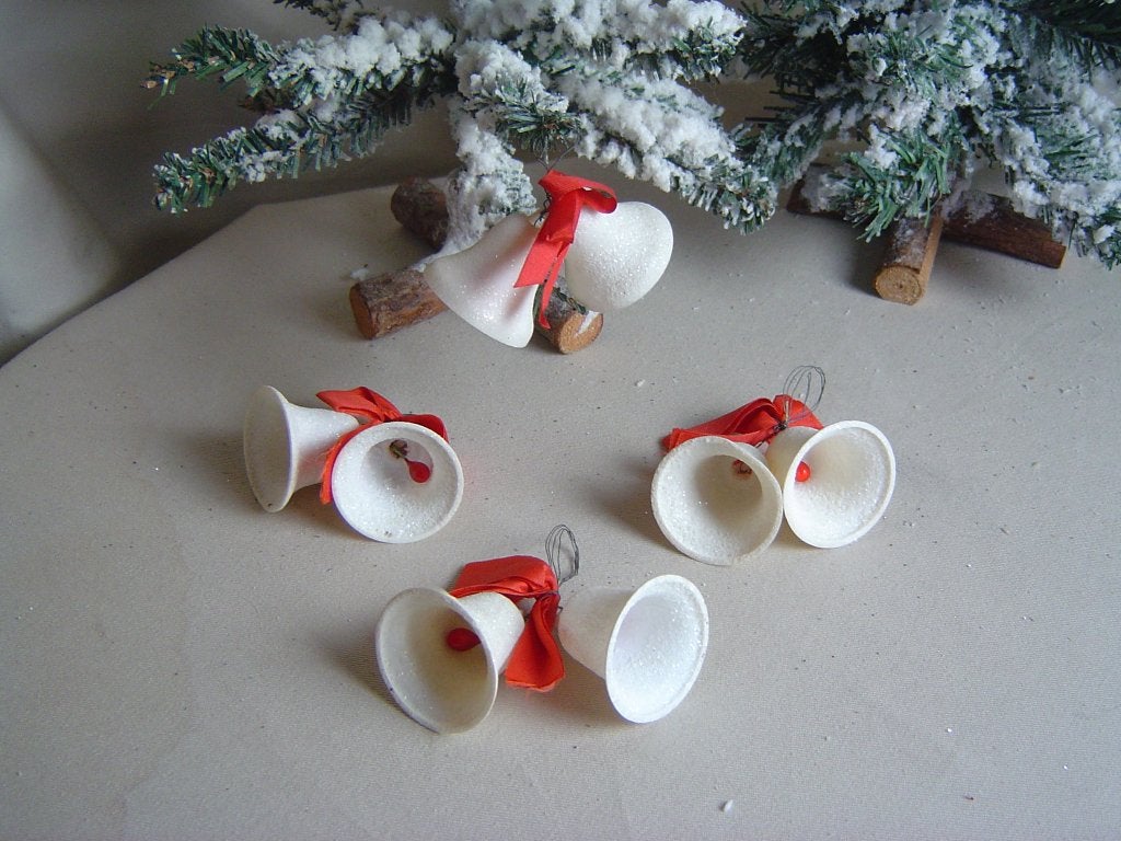 4 trosjes met gesuikerde kerstklokjes vintage, Ophalen of Verzenden, Gebruikt