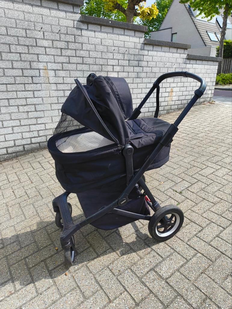Thule Sleek Kinderwagen - Slim, Stijlvol en Veelzijdig, Gebruikt, Verstelbare duwstang, Ophalen, Kinderwagen