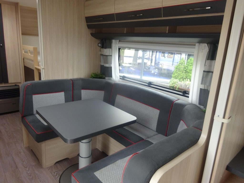 Foto 15 van Hobby Exccelent 545 KMF #BOMVOL#