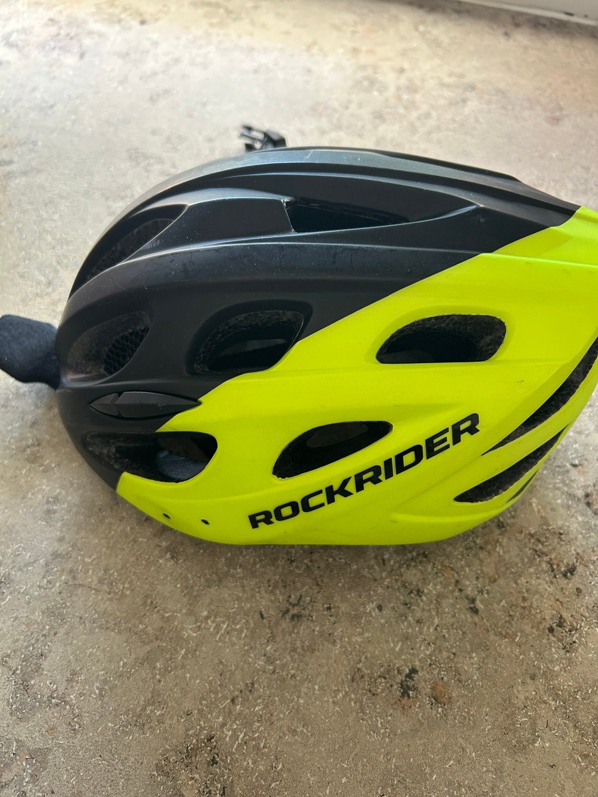 Rockrider helm maat S, Fietsen en Brommers, Fietsaccessoires | Fietshelmen, Ophalen of Verzenden, Zo goed als nieuw, Heer of Dame