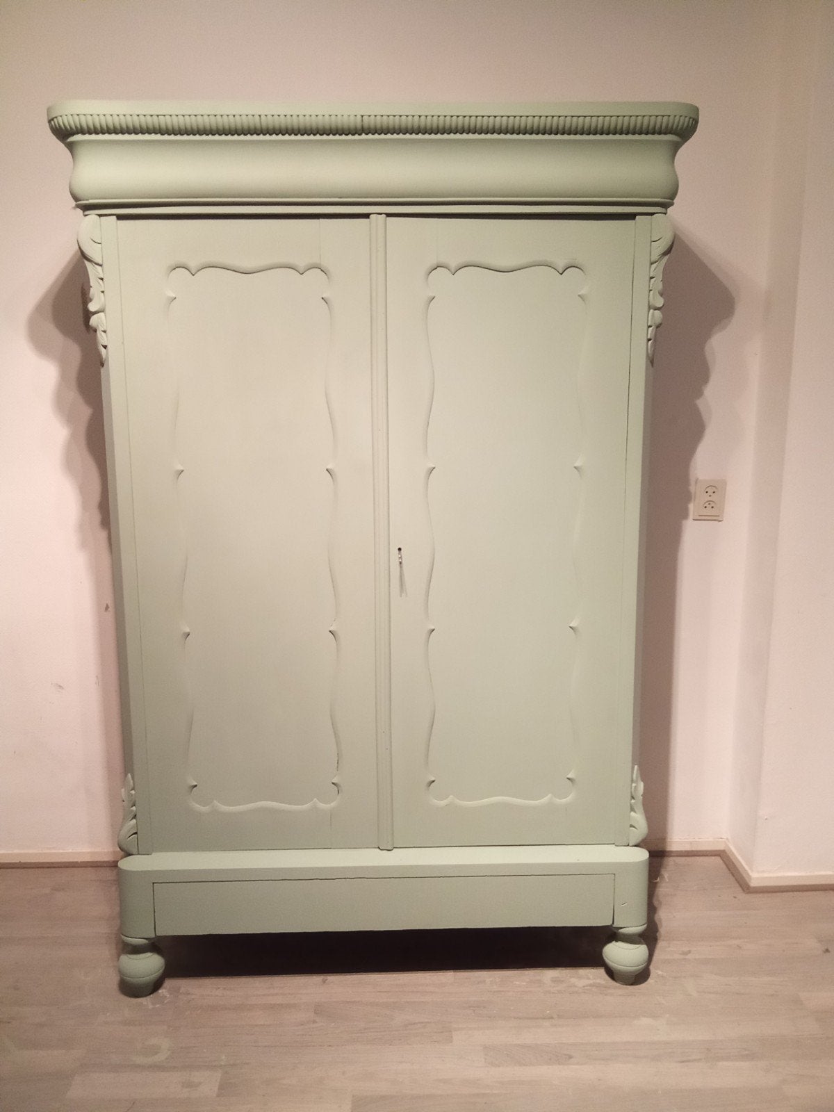 Antieke biedermeier kledingkast/meidenkast, Gebruikt, 100 tot 150 cm, Ophalen of Verzenden, 150 tot 200 cm