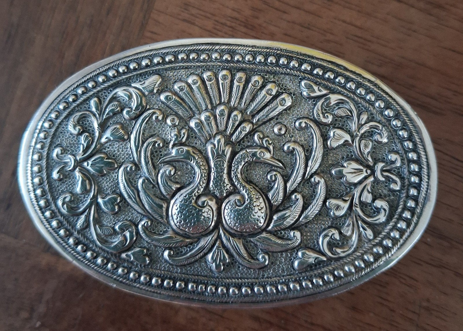 Djokja zilveren pillendoos,, Antiek en Kunst, Ophalen of Verzenden, Zilver
